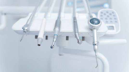 「歯を残すこと」にこだわり全身の健康に貢献